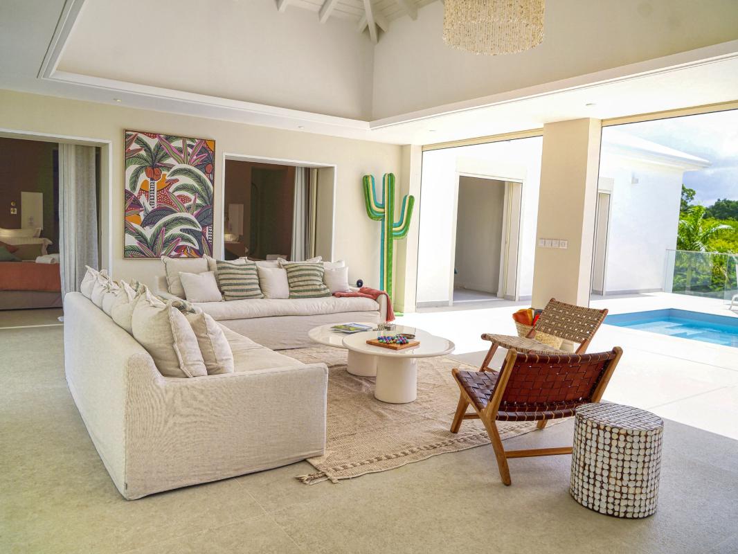 11.Location villa piscine vue mer Saint François Guadeloupe_Salon. 11.Location villa piscine vue mer Saint François Guadeloupe_Salon.